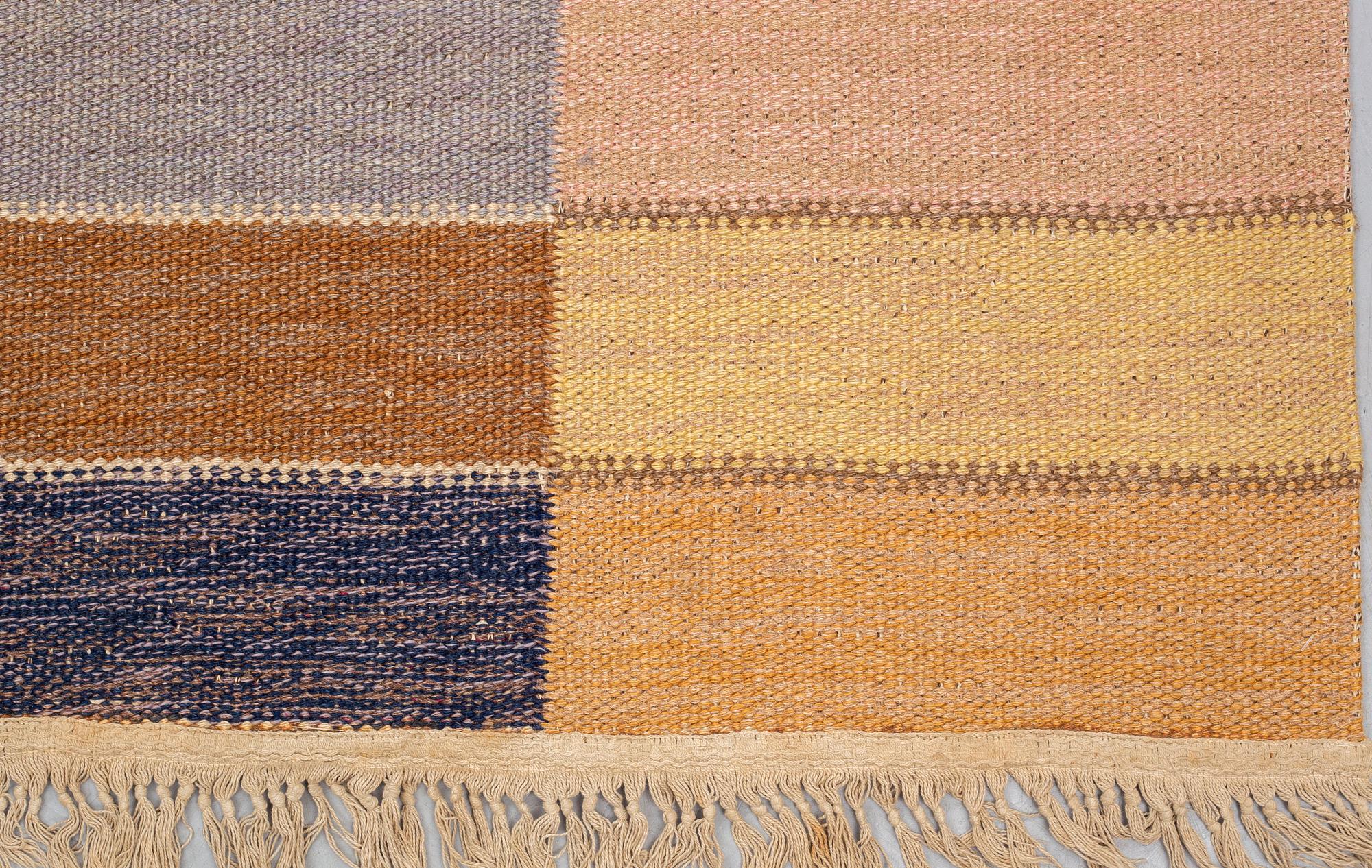 Märta Måås-Fjetterström, matta, "Nöthåret", rölakan, ca 197,5 x 118-119 cm, signerad MMF.