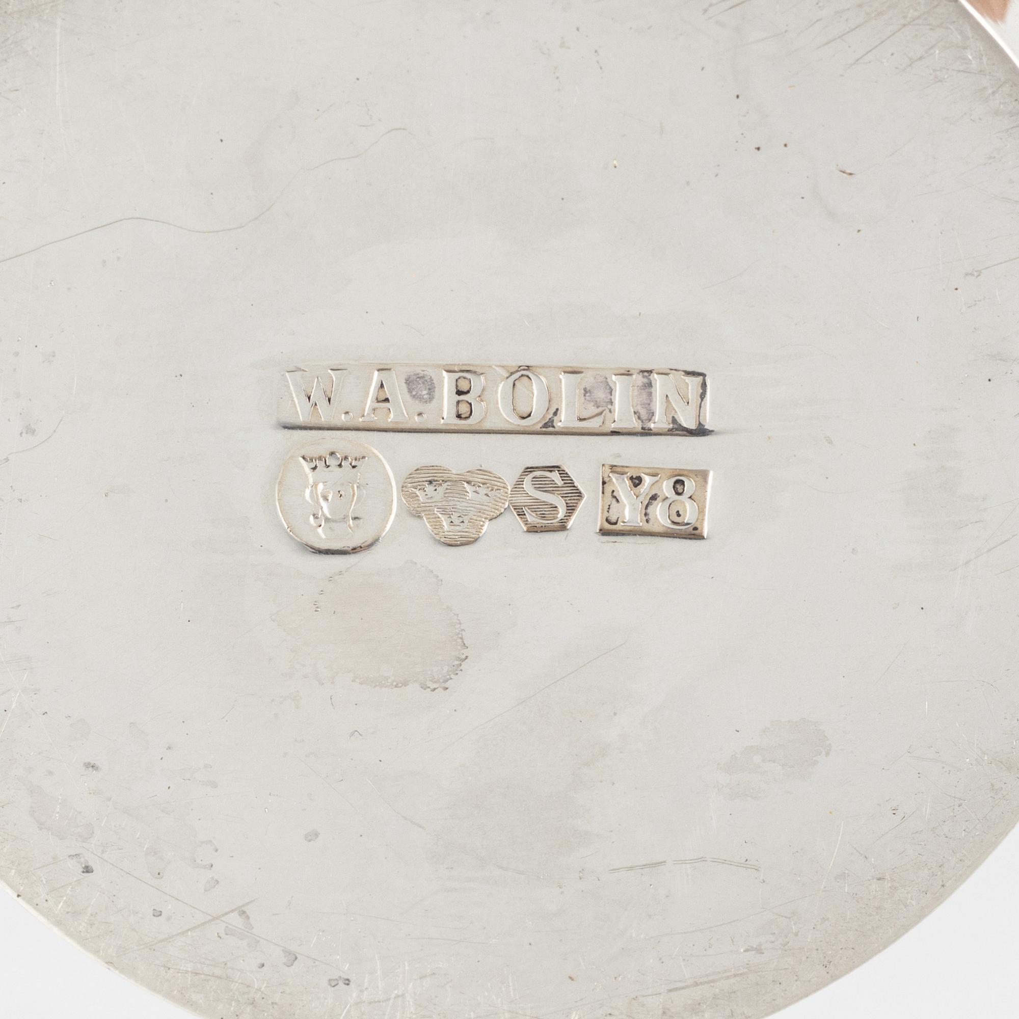 Bägare och skål med lock, silver, Stockholm, 1949-61.