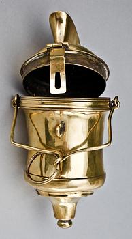 FATTIGMANSBÖSSA, mässing, omkring 1800.