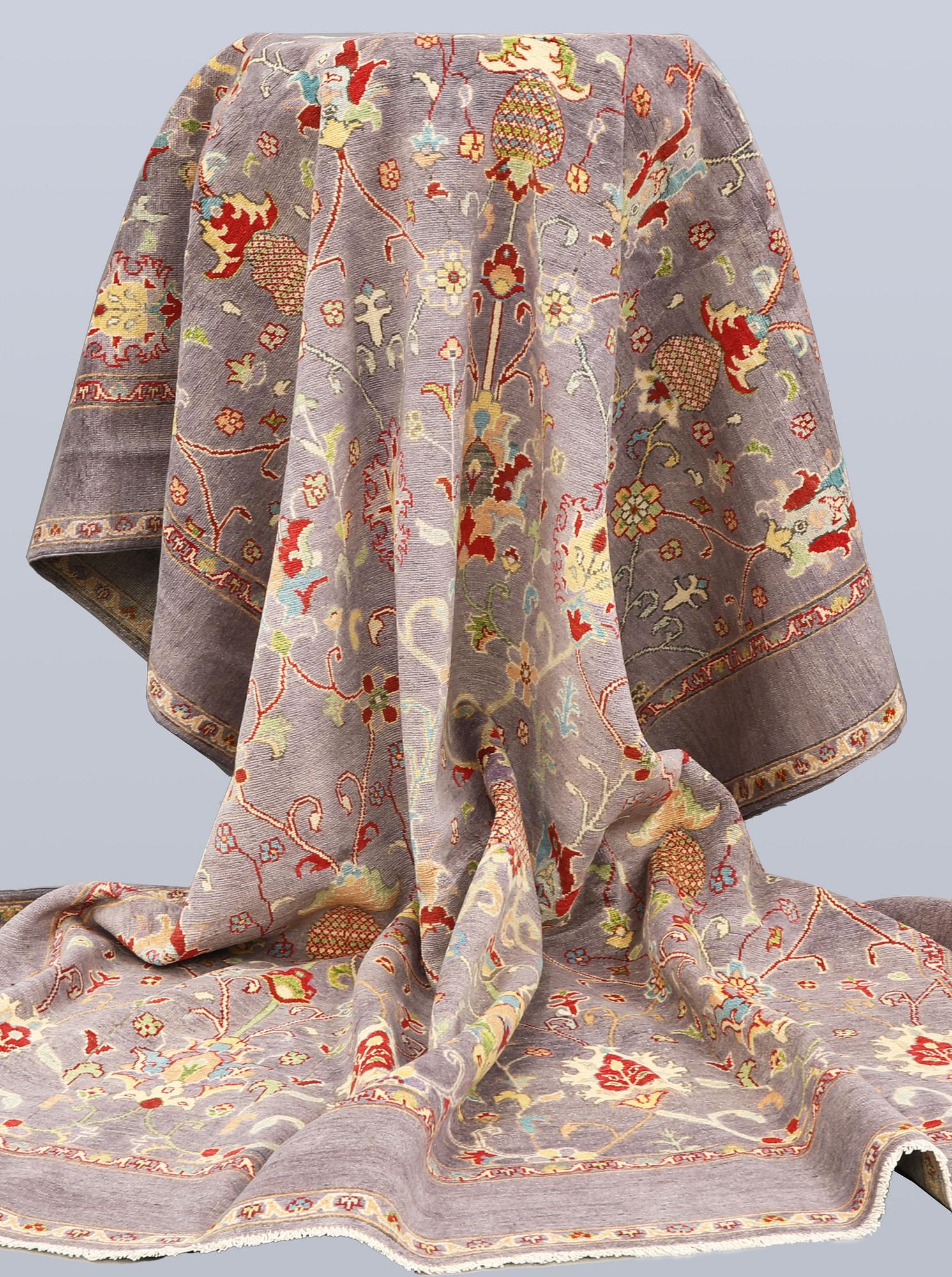 Matta, Ziegler design, ca 359 x 270 cm.