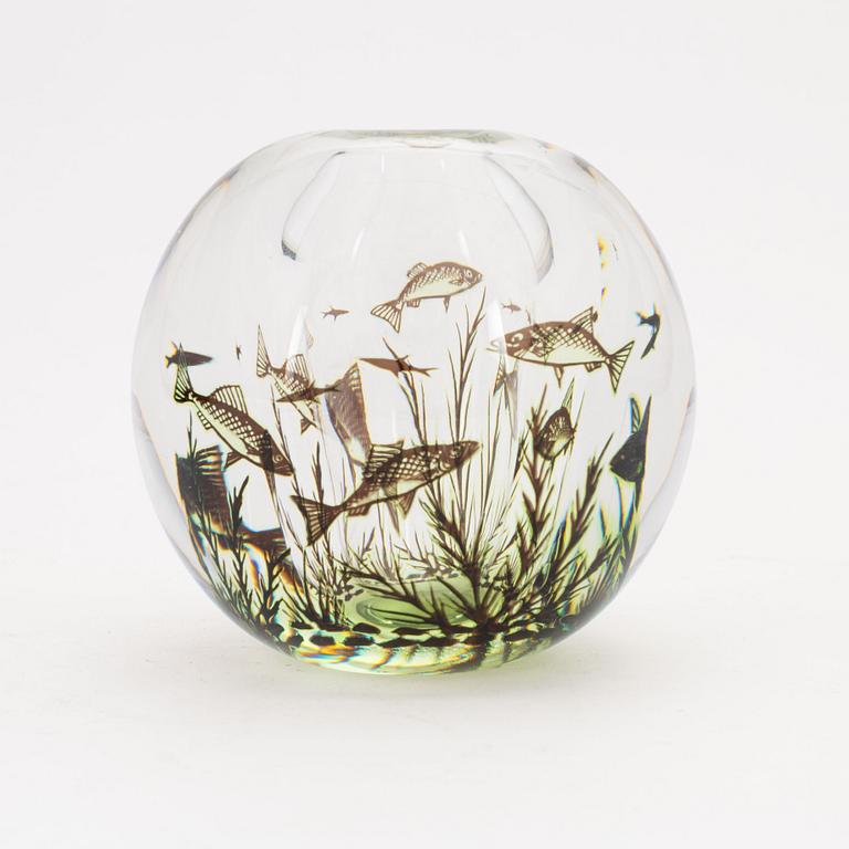 Edward Hald, a 'fish graal' glass vase, Orrefors.