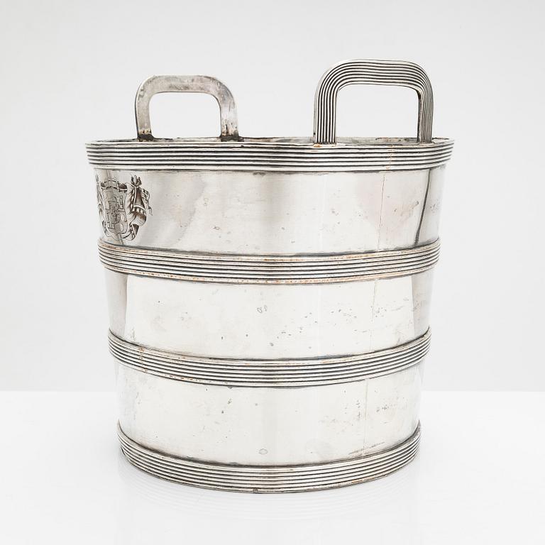 Vinkylare, försilvrad, England, 1800-talets första hälft.