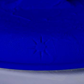 Yves Klein, "La Terre Bleue".