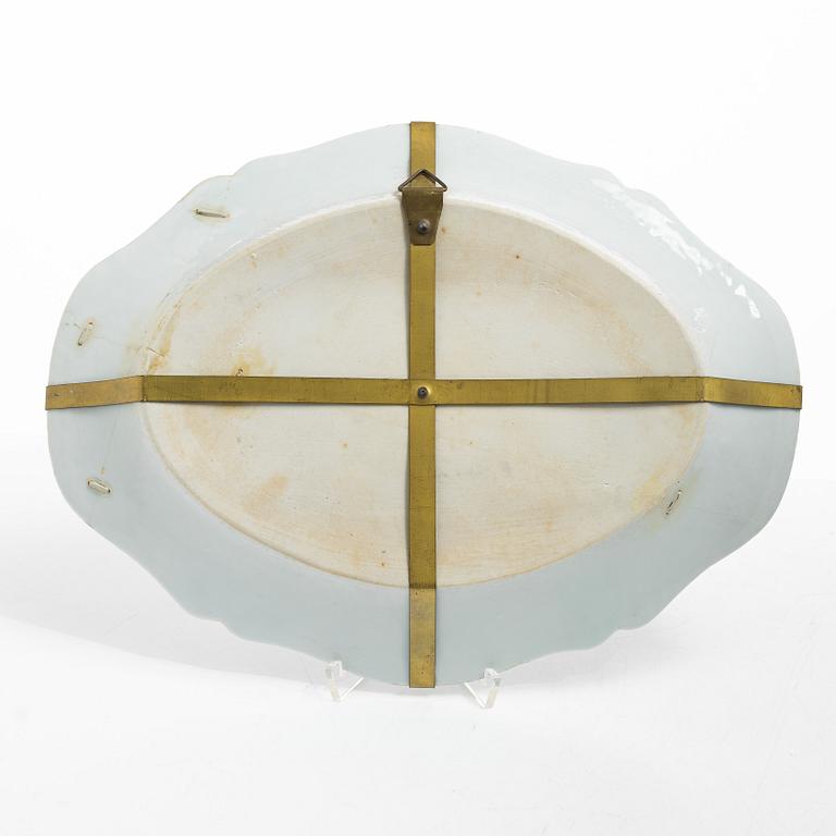 Terrin med lock och fat, exportporslin, Kina, Qianlong (1736-95).