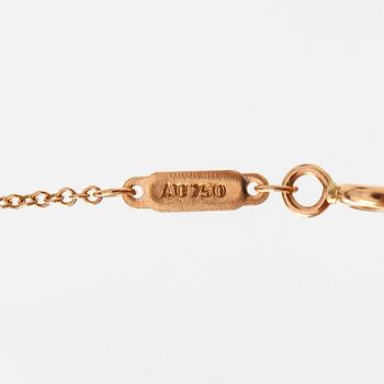 Tiffany & Co, an 18K gold 'T Smile' necklace.