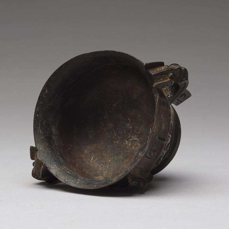 An archaistic bronze censer, presumably Ming dynasty.