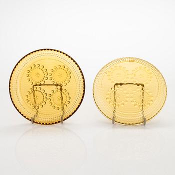 Nanny Still, A "Grapponia" cake stand and 12 side plates,  Riihimäen Lasi, Finland, 1970s.