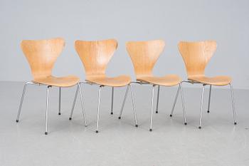 STOLAR, 4 st, "Sjuan", Arne Jacobsen för Fritz Hansen.