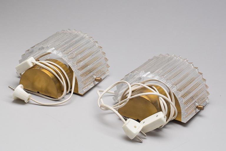 VÄGGLAMPOR, ett par, Carl Fagerlund, Orrefors.