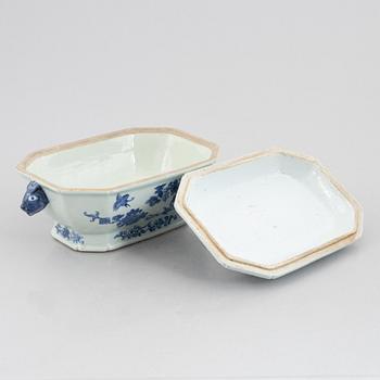 Terrin med lock, exportporslin, Kina, Qianlong (1736-96).