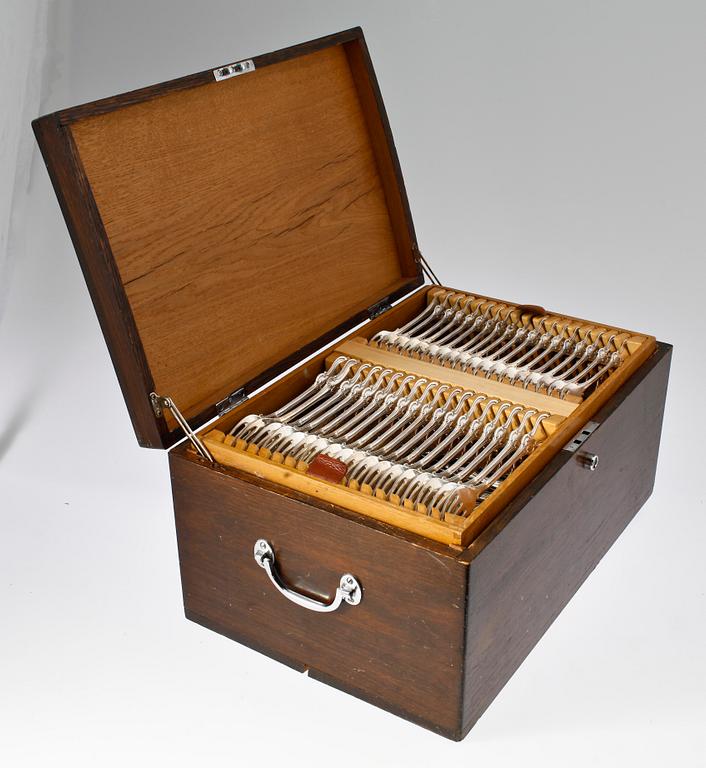 BESTICK, 124 st, silver, "Olga", 1936-37.