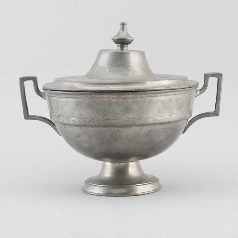 TERRIN, tenn, otydliga stämplar, 1800-tal.