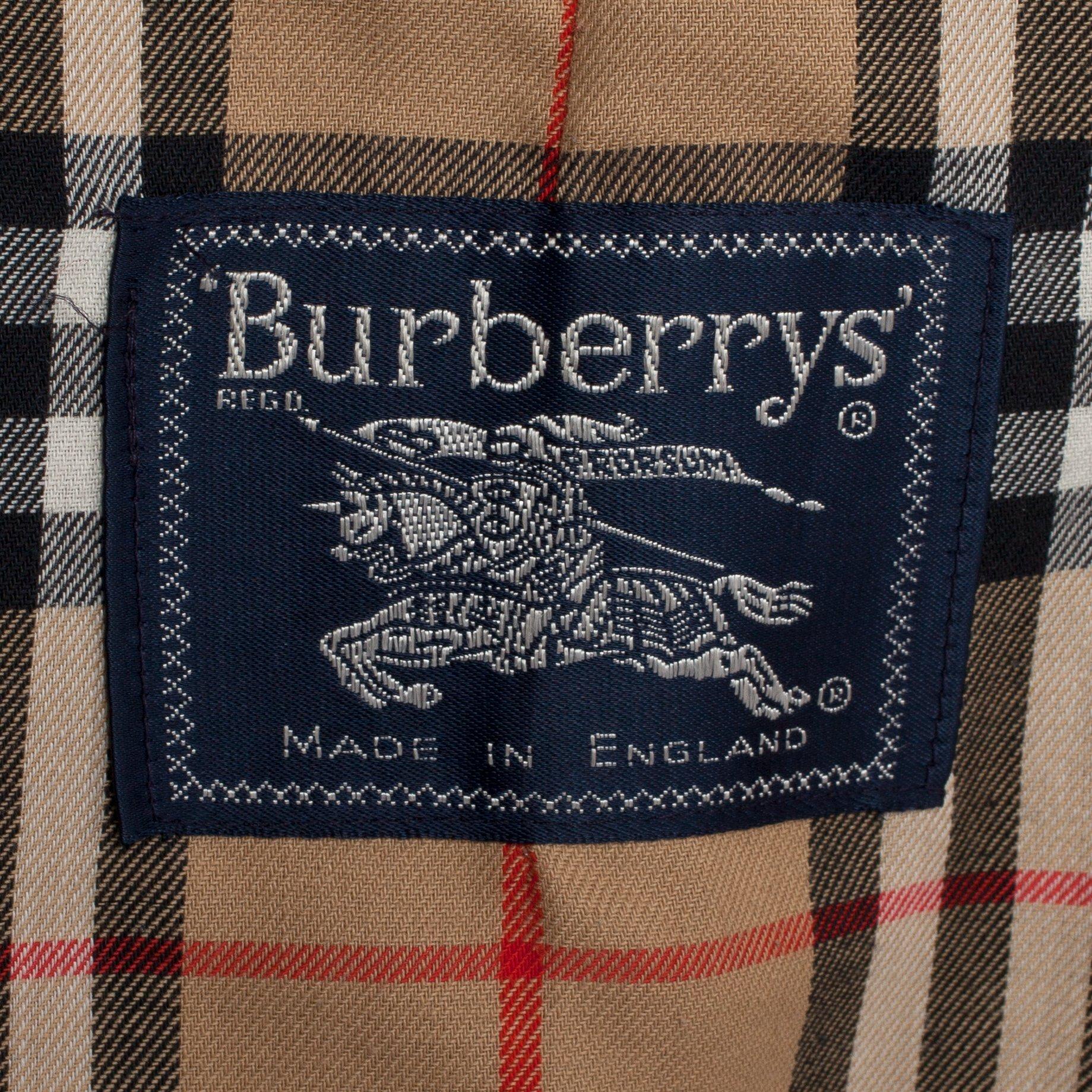 BURBERRY, kappa.