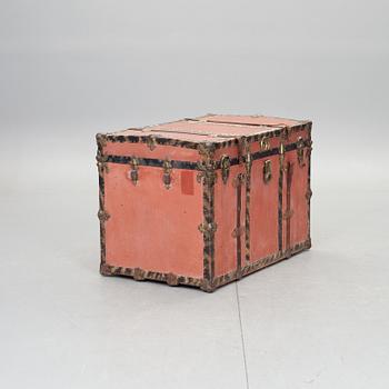 KOFFERT, 1900-talets början.