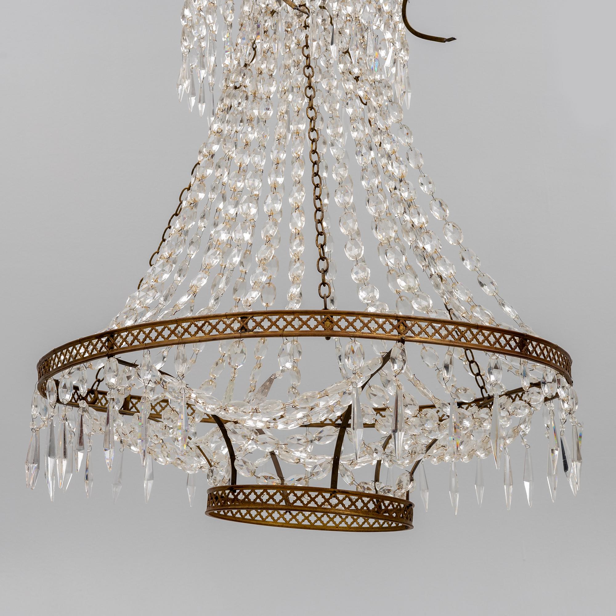 A Gustavian style chandelier, 20th Century.