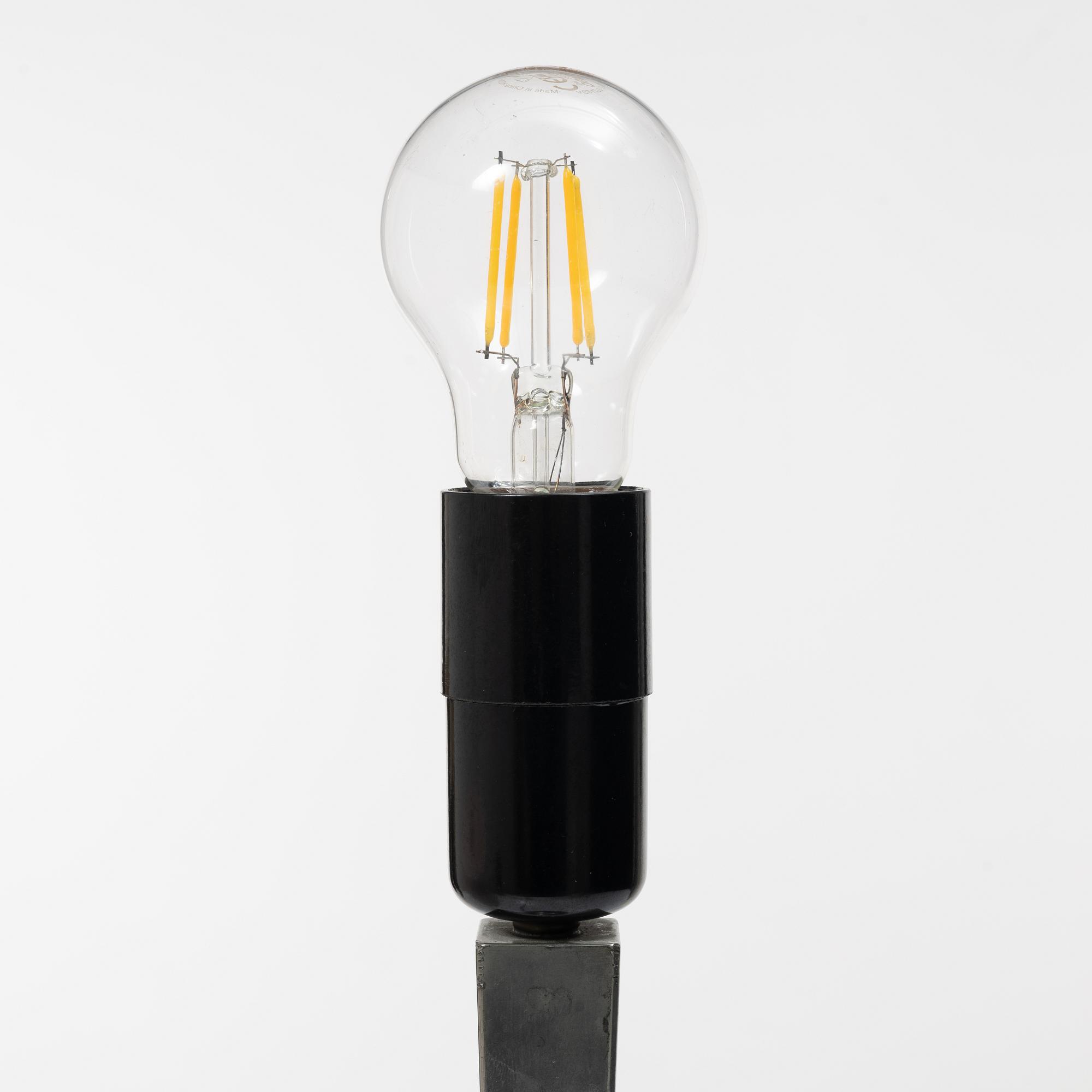 Art Déco, A Swedish pewter table lamp, K.E. & Co, Eskilstuna 1932.