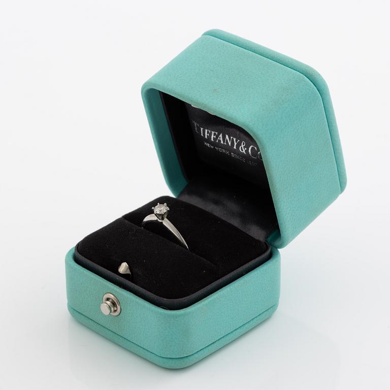 Tiffany & Co, ring, platinum with brilliant-cut diamond 0.23 ct.