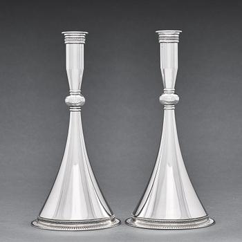 Wiwen Nilsson, two sterling candlesticks, Lund 1956-57, the Byzantine model.