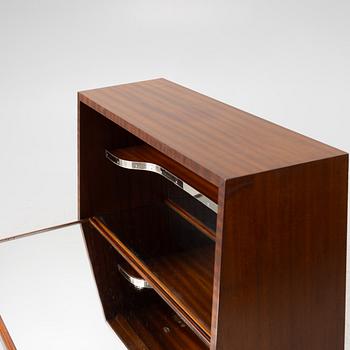 Barskåp, Förenade Möbelfabrikerna, 1900-talets mitt.