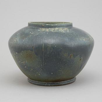 BODE WILLUMSEN & HANS HANSEN, a stoneware jar, Denmark, signed and dated 16-4-1937.