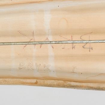 Rut Bryk, reliefi, signeerattu BRYK.