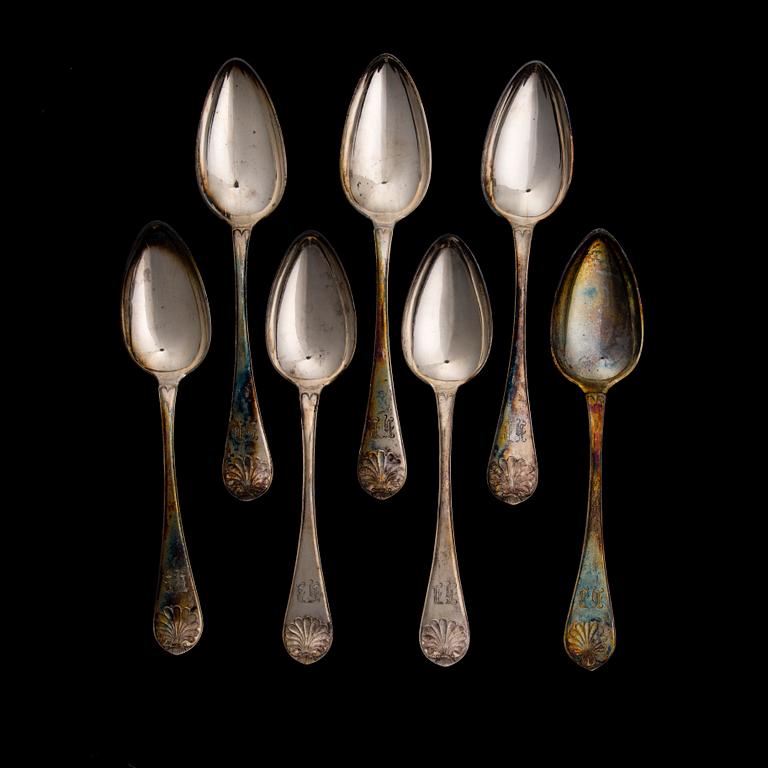 SKEDAR 6+1 ST, silver, 6 st Vasa Samuel Koskiniemi 1903-04, en sked Ingman, Kuopio 1851, vikt 408 g.