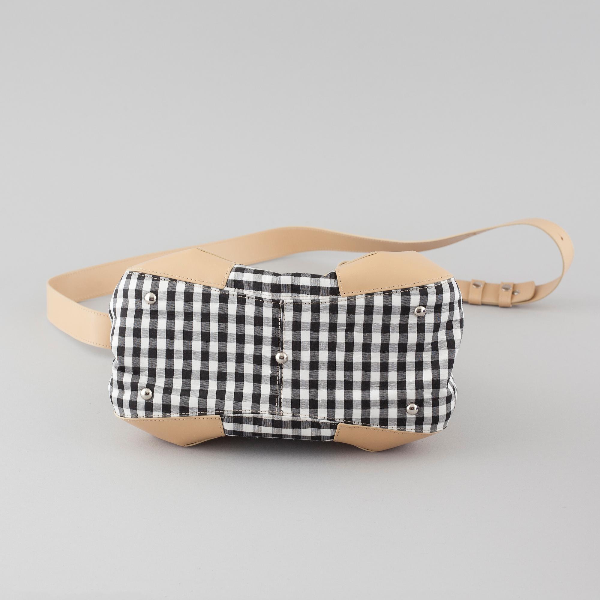 STUART WEITZMAN,  bag.