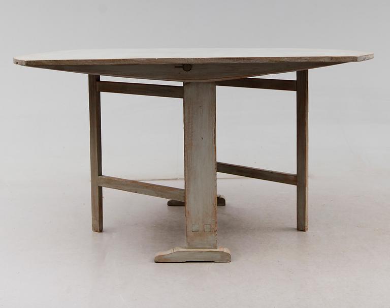 FÄLLBORD, 1800-talets första hälft.