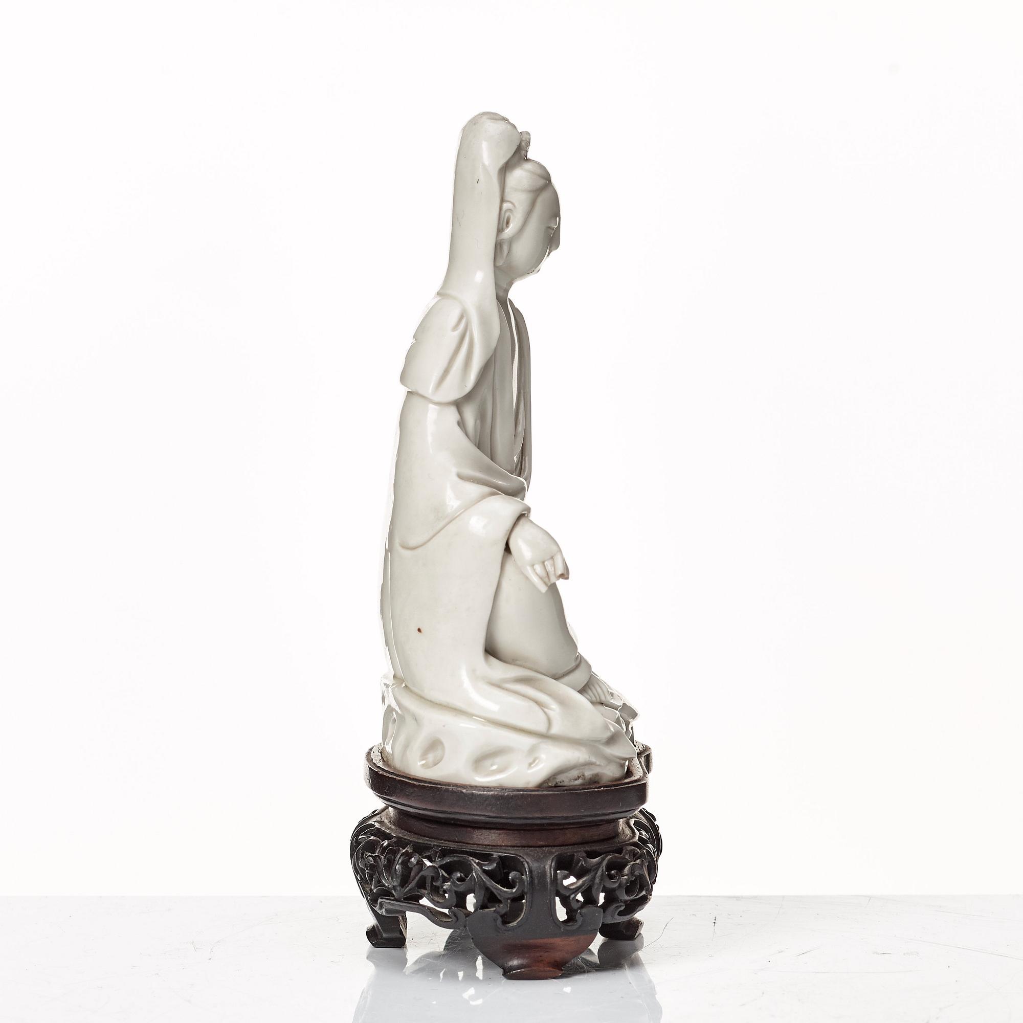 Guanyin, blanc de chine. Qingdynastin, 1700-tal.
