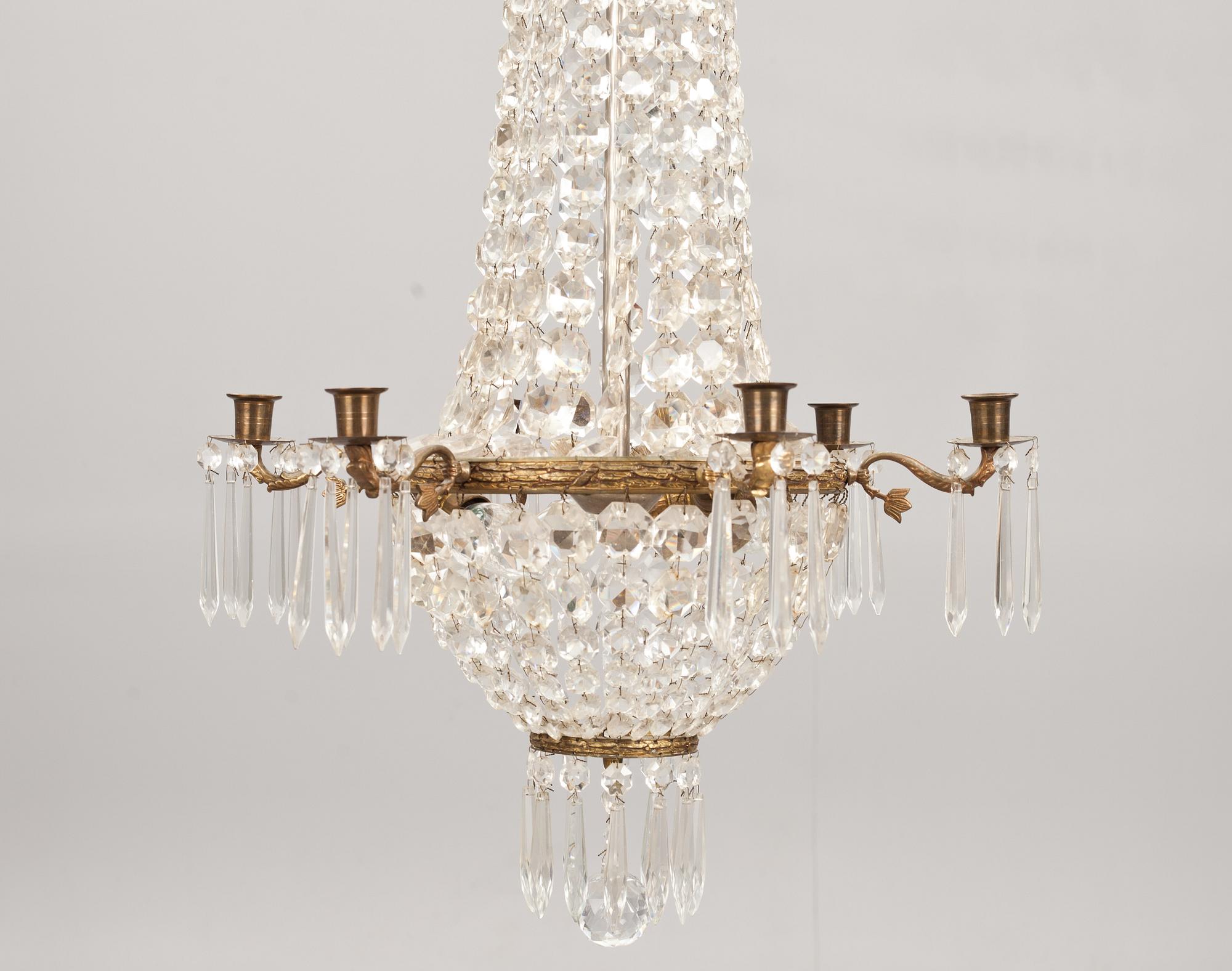 LJUSKRONA, oskariansk, omkring 1900. Höjd 86 cm.