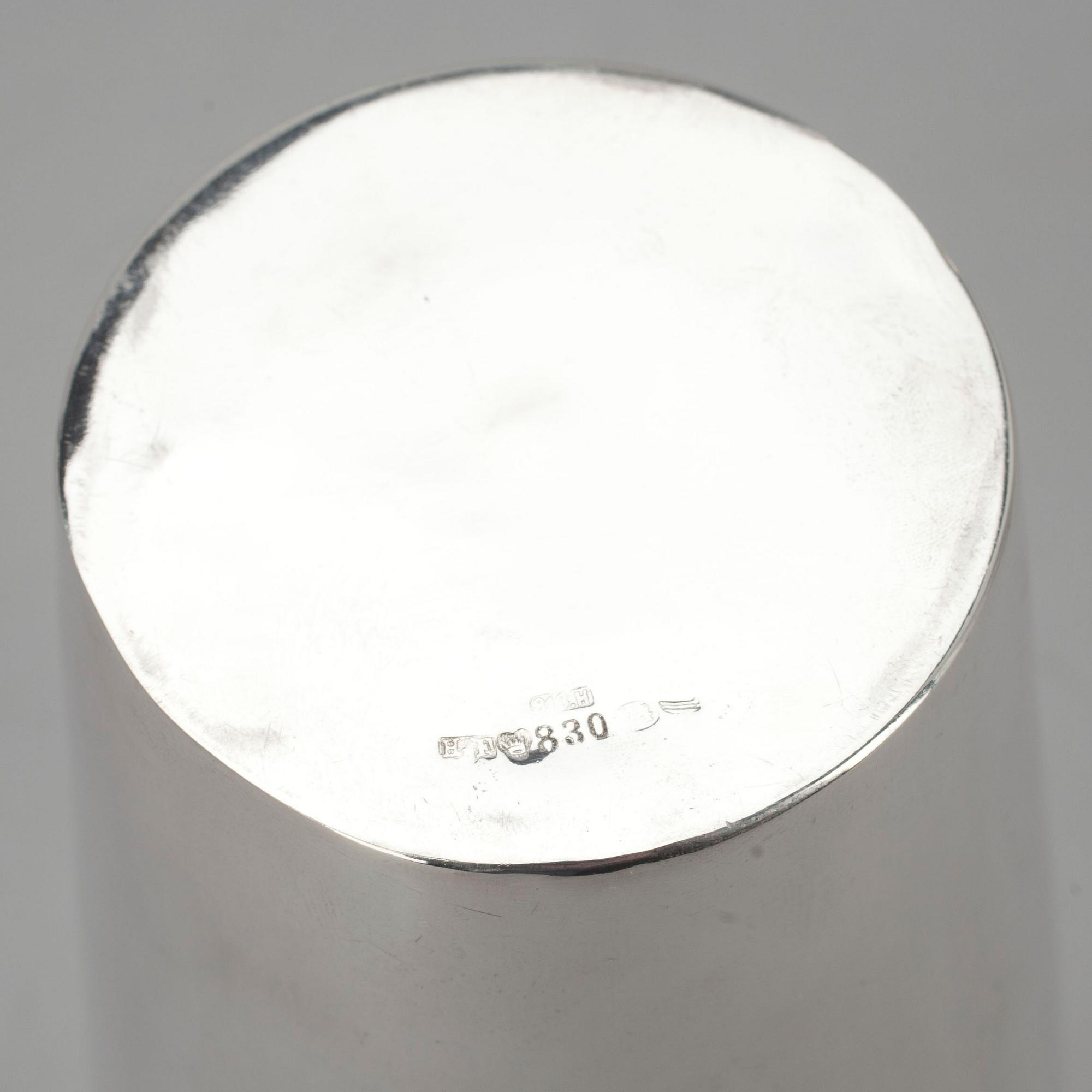 BÄGARE, silver, Hjalmar Fagerroos, Helsingfors 1901. Vikt 175 g.