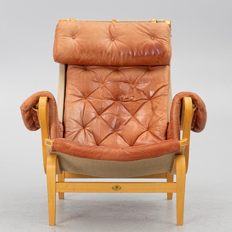 Bruno Mathsson, fåtölj, "Pernilla", DUX, 1900-talets andra hälft.