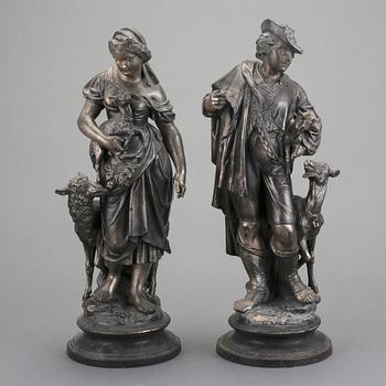 FIGURINER, ett par, 1800-talets slut.