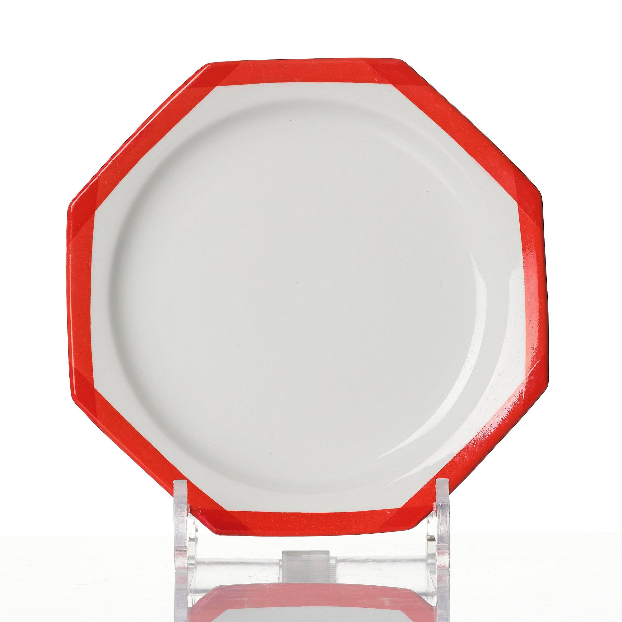 Karin Björquist, a 76-piece “Röd kant” bone china dinner service, Gustavsberg, post 1968.