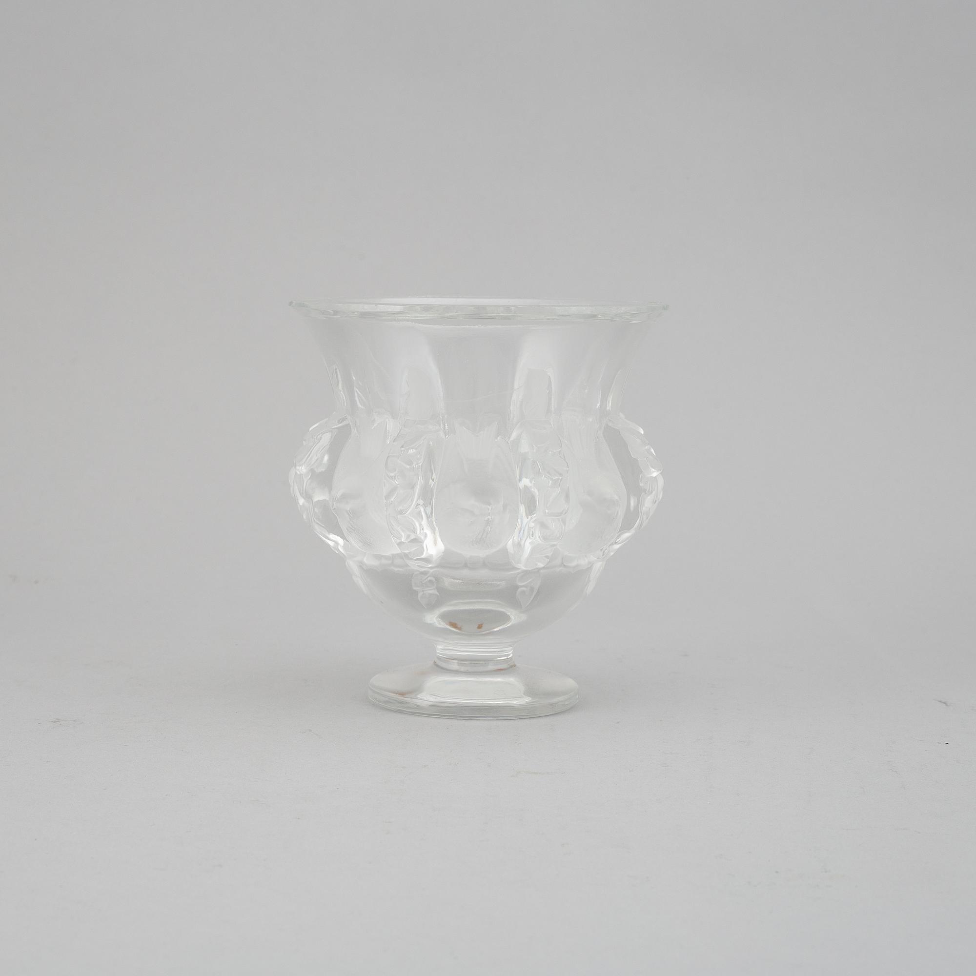 A Lalique glass footed bowl, France.