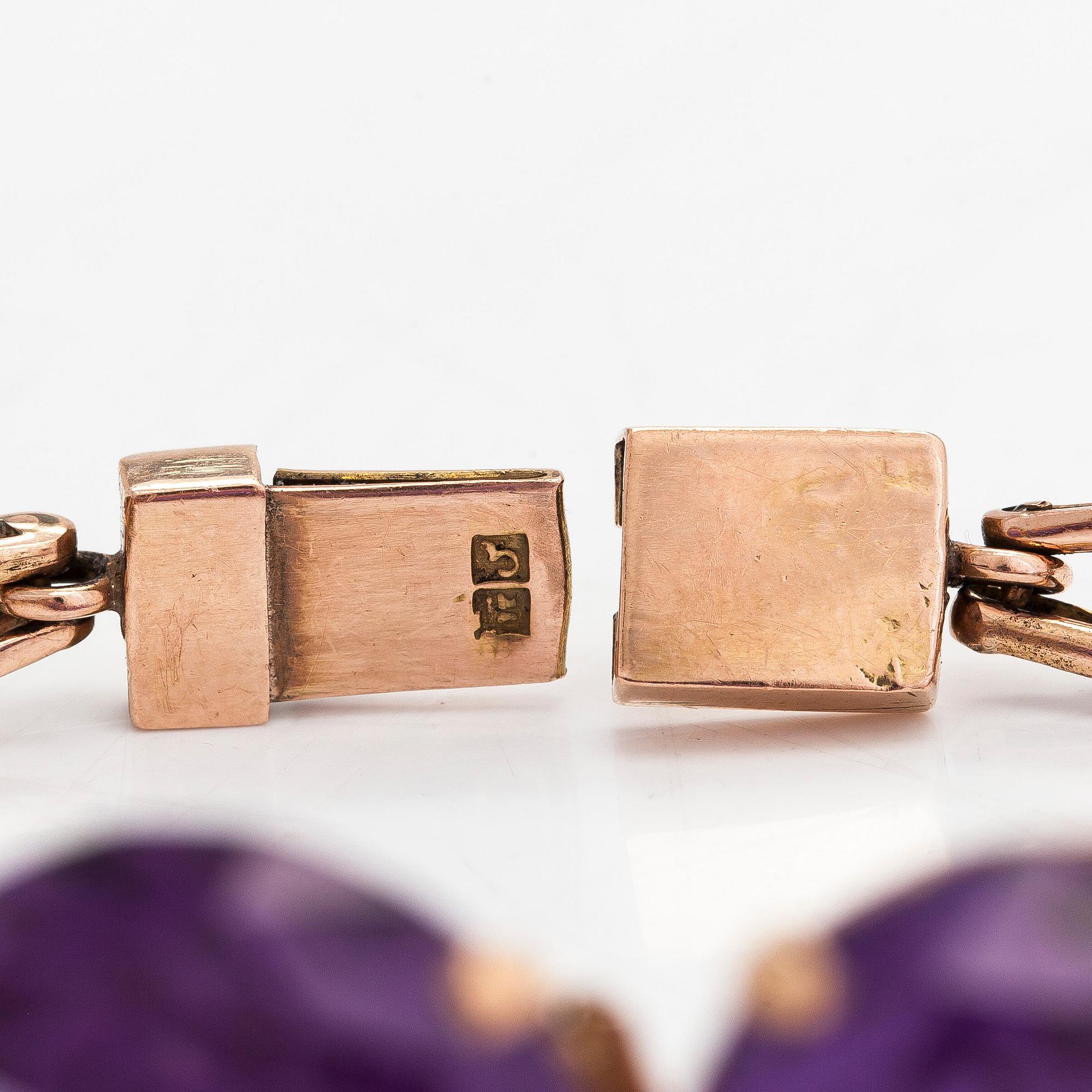 Armband, 18K guld, syntetiska safirer. Egypten.