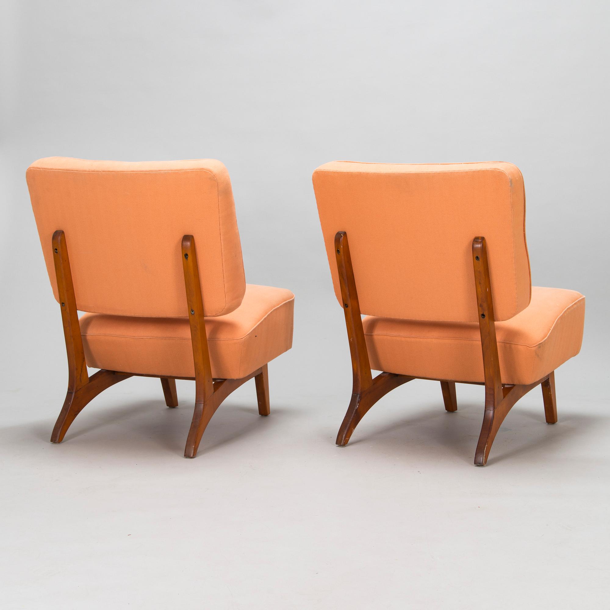 Oiva Parviainen, fåtöljer, ett par, "Susanna" Lahden Lepokalusto, Finland, 1950-tal.