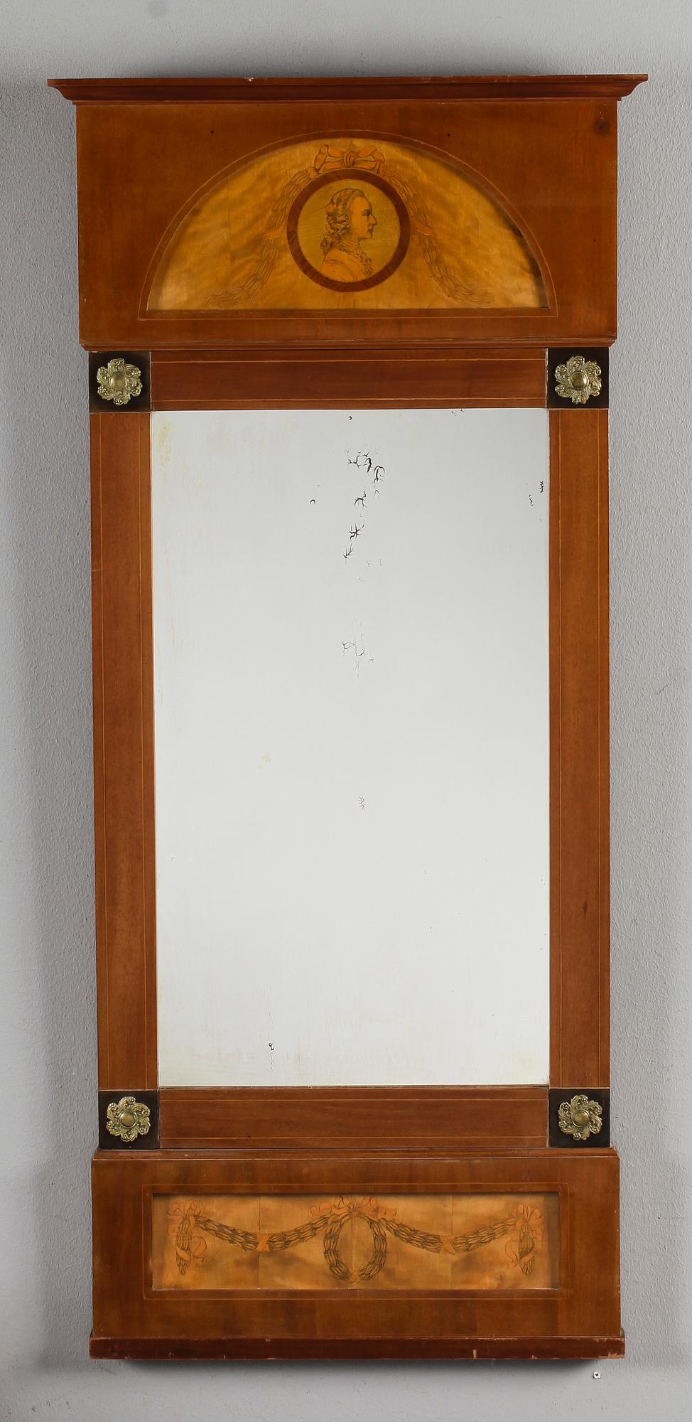 SPEGEL, gustaviansk stil, 1900-talets första hälft.