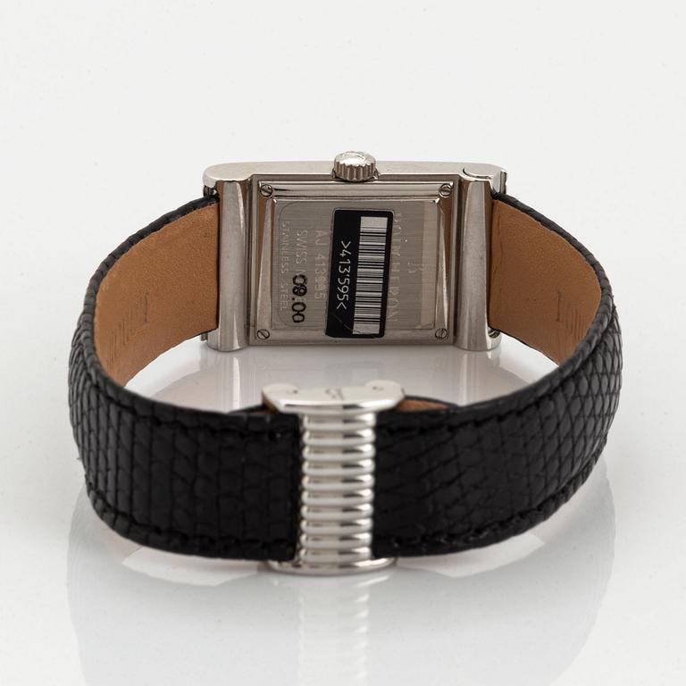 Boucheron, wristwatch, 18 x 29 mm.