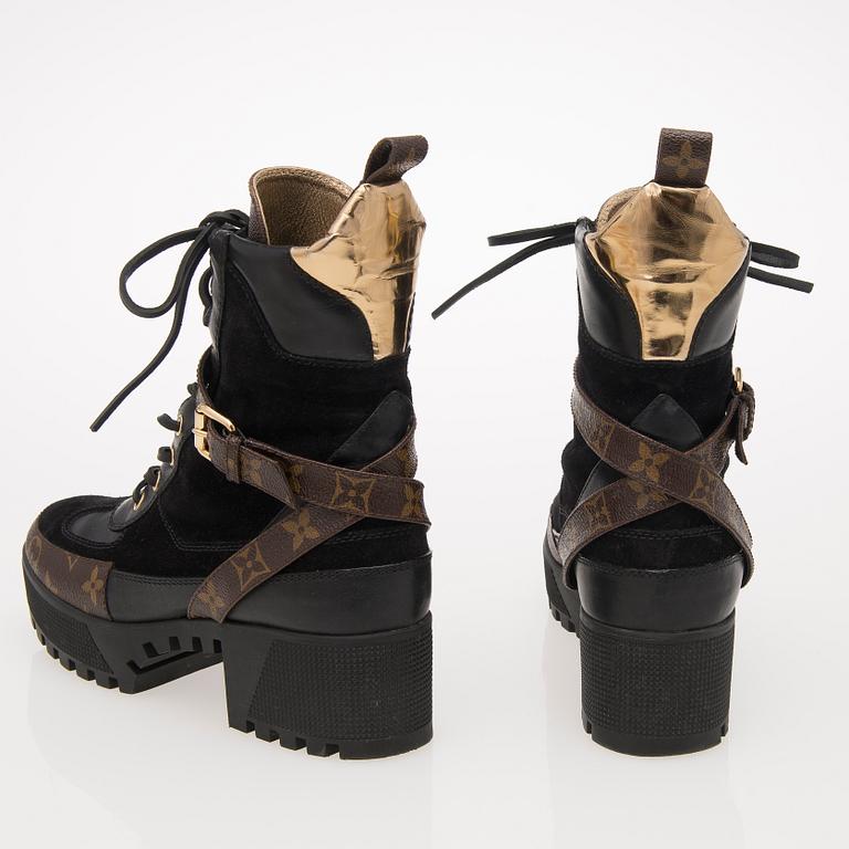 LOUIS VUITTON, Desert Boots / kängor, storlek 37½.