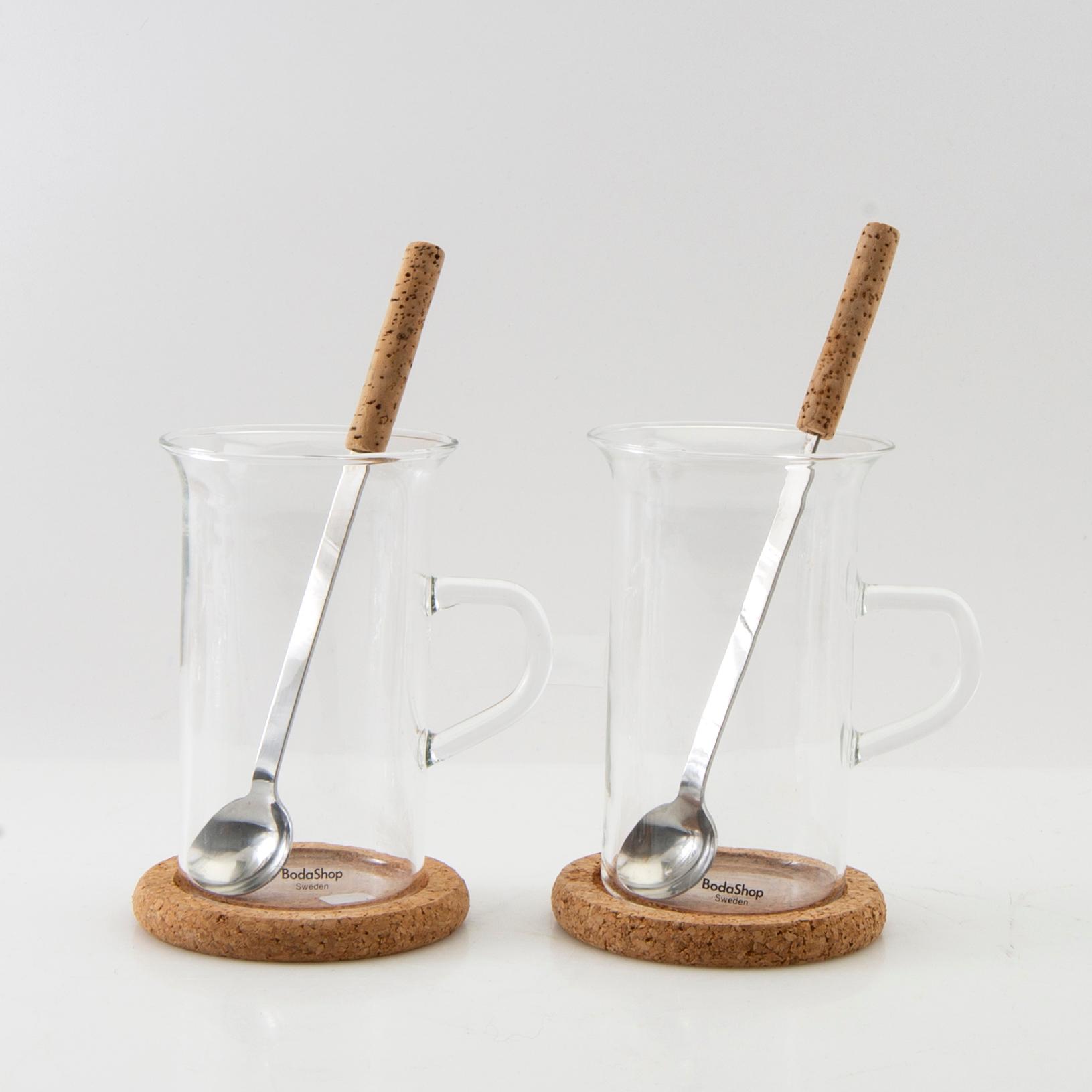 Signe Persson-Melin, service 17 pcs "Boda Nova series" late 20th century, heat-resistant glass and cork.