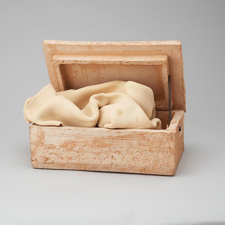 A Hertha Hillfon terracotta sculpture.