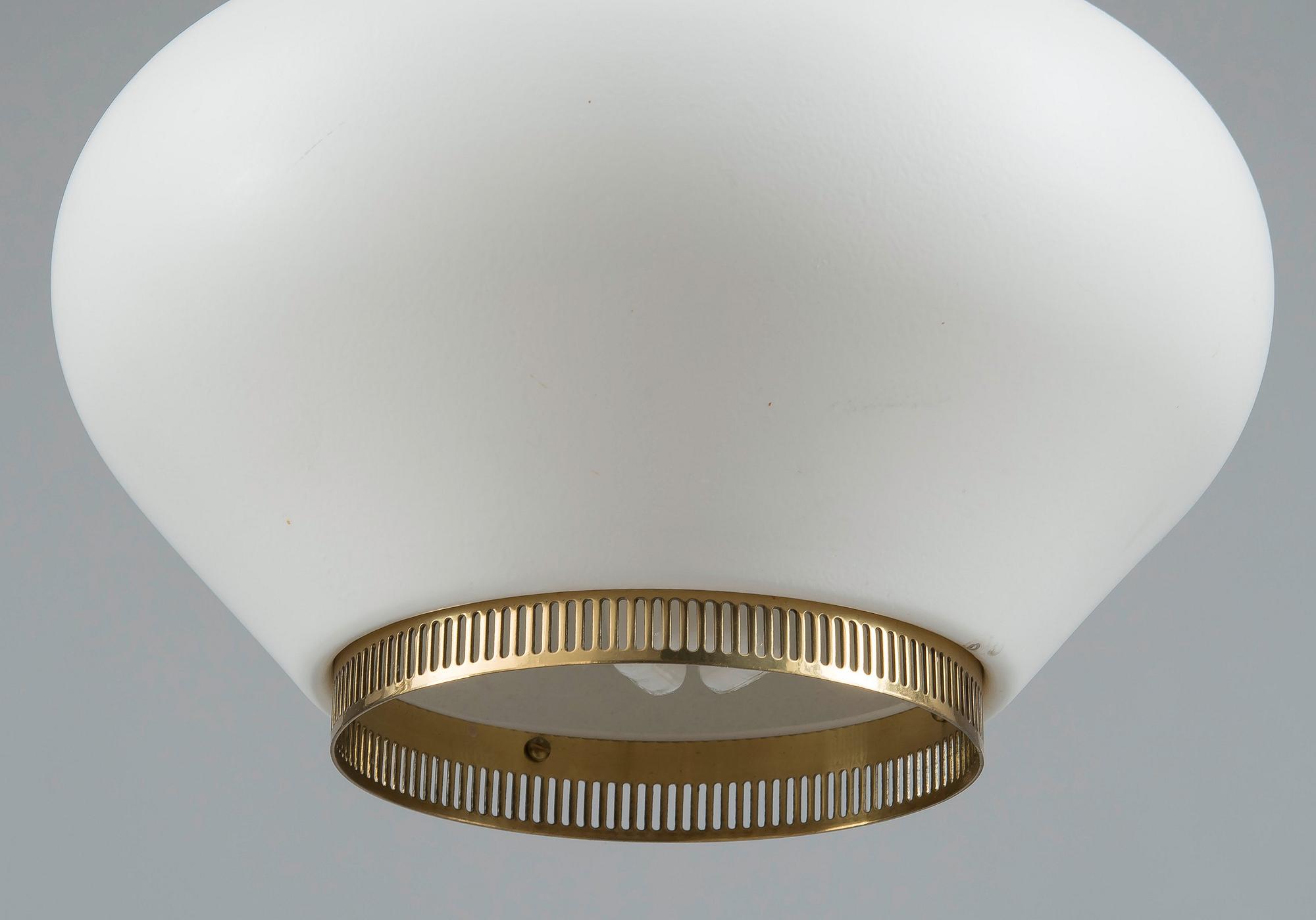 Alvar Aalto, KATTOVALAISIN A334.