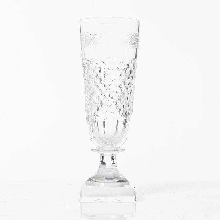 Elis Bergh, glasservis, 107 delar, "Kent", Kosta Boda.