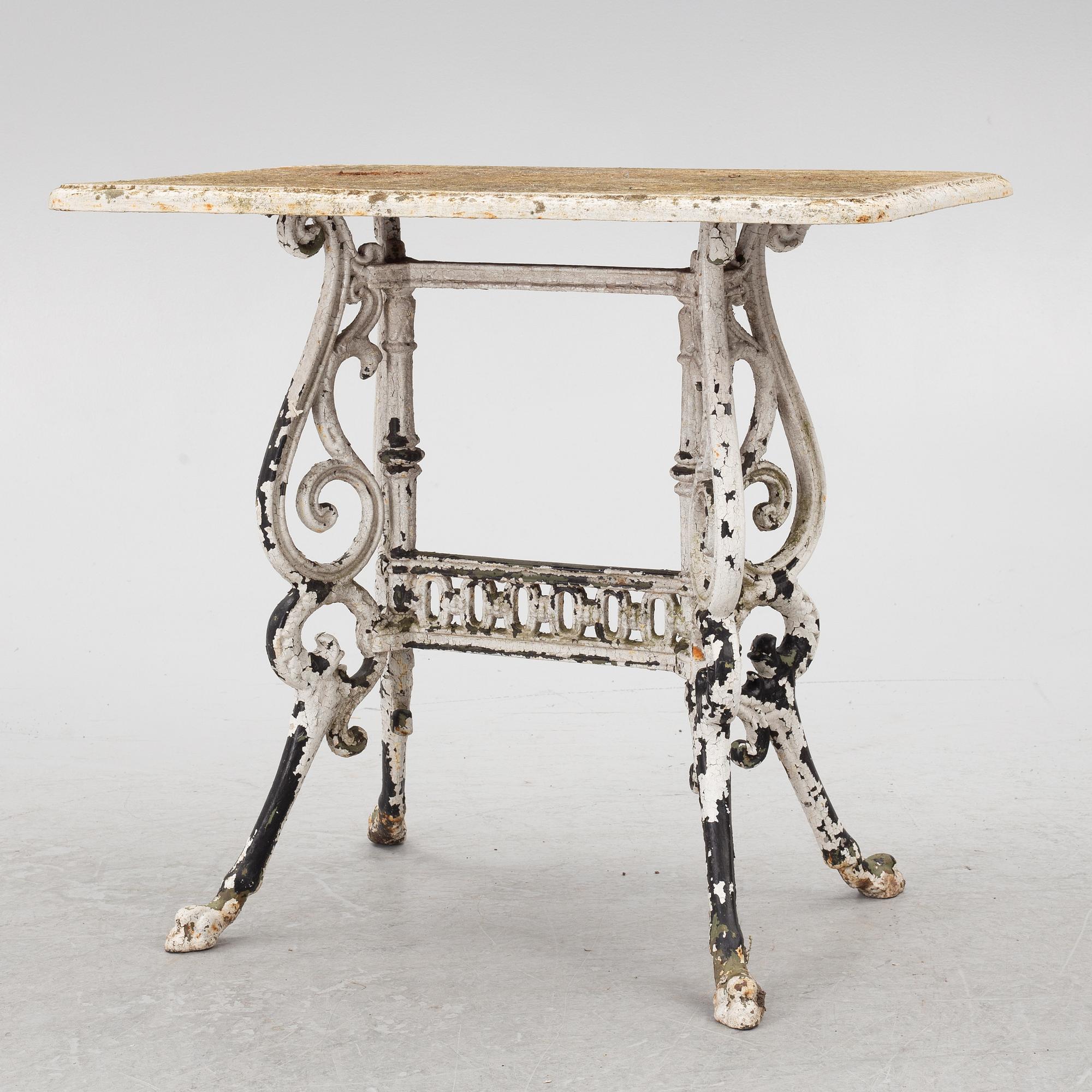 Trädgårdsbord, 1900-talets första hälft.