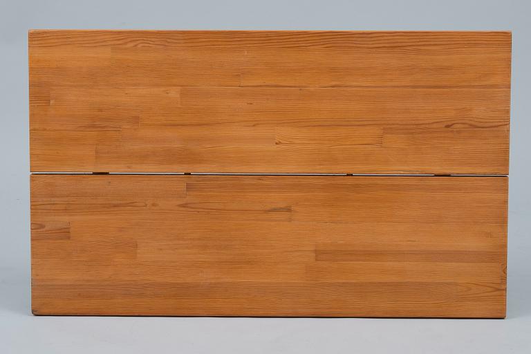 Ilmari Tapiovaara, SOFFBORD.