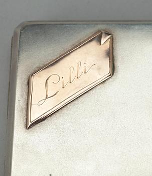 CIGARETTETUI, silver, 1930-tal. Vikt 165 g.