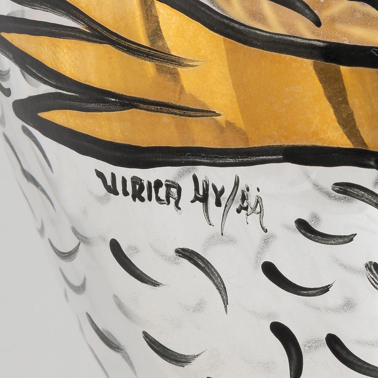 Ulrica Hydman-Vallien, a vase, Kosta Boda Atelier, 1991.