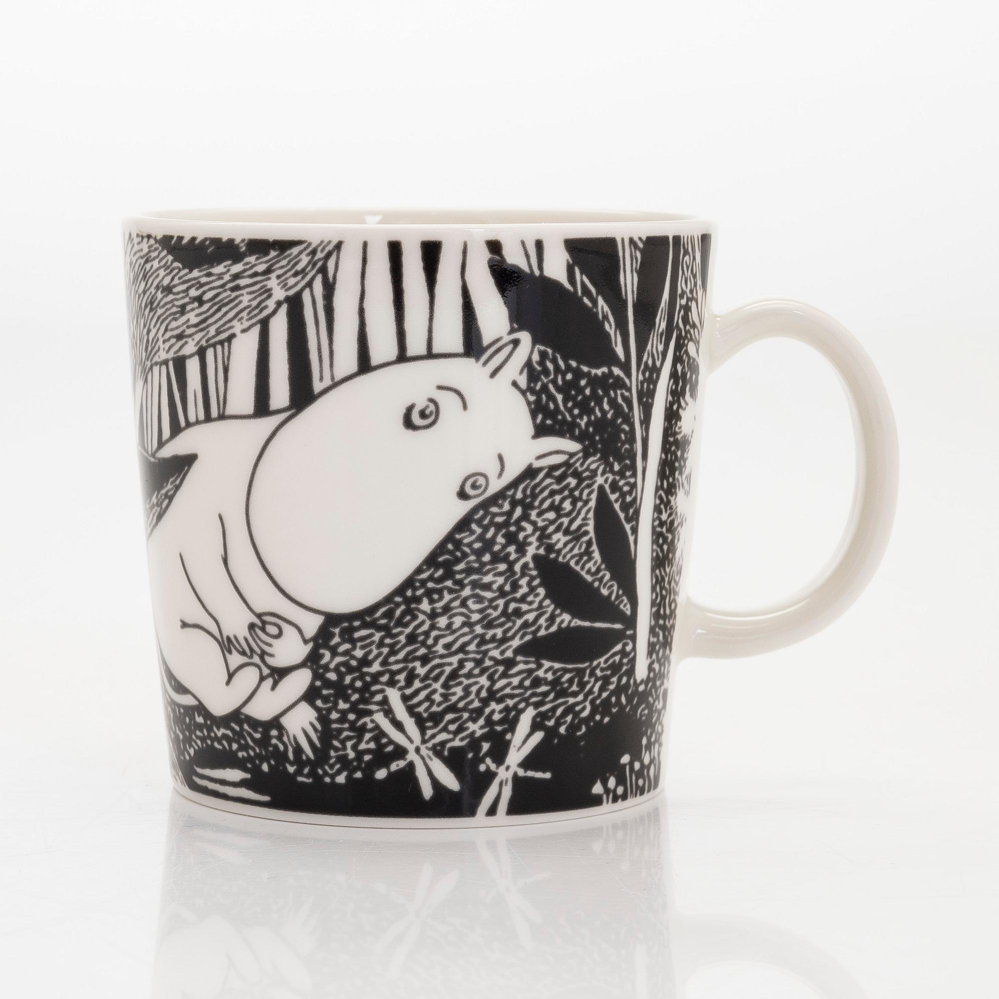 A Moomin mug, 'Moomintroll daydreaming', vitro porcelain, Moomin Characters, Arabia 2005.