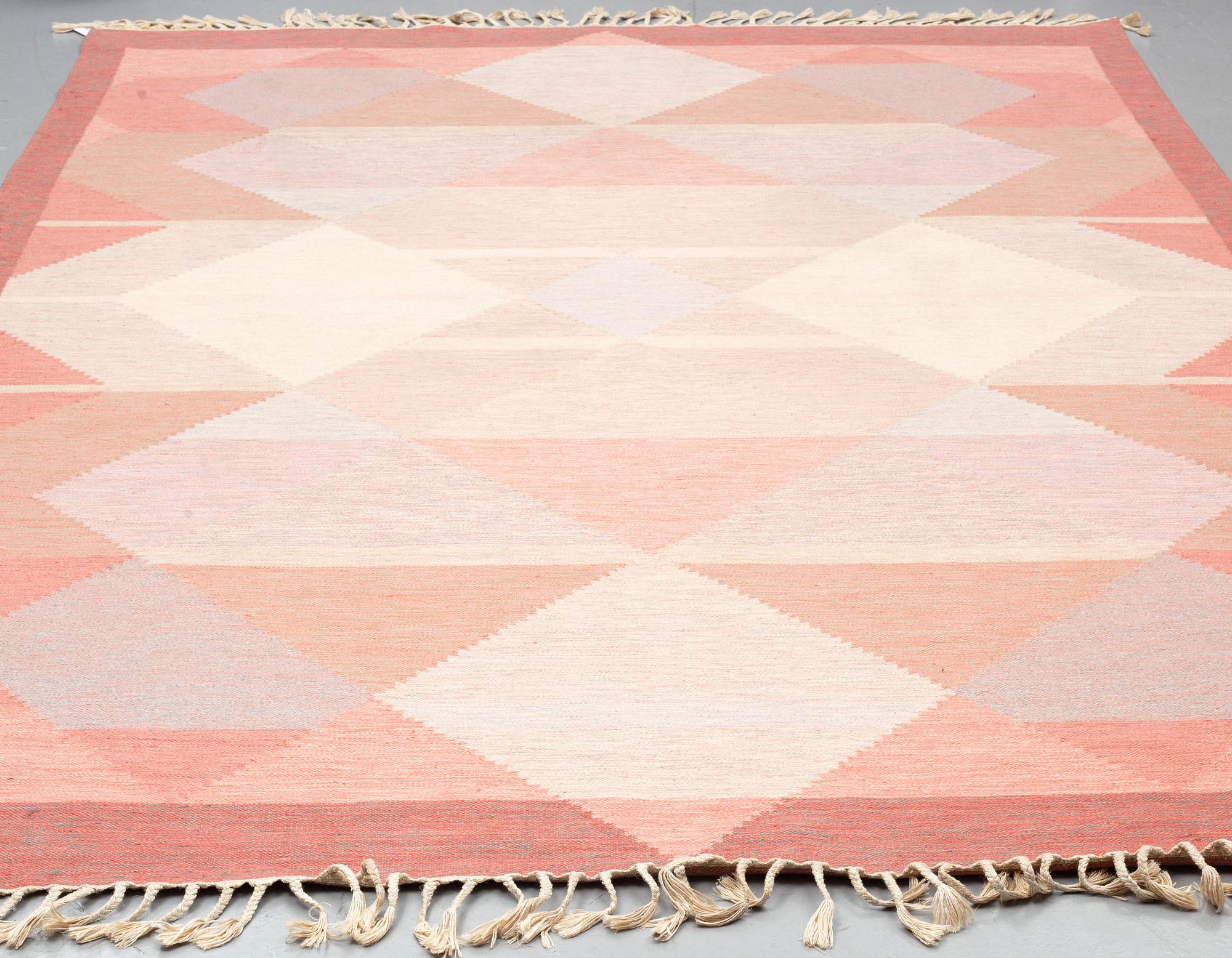 ANNA-JOHANNA ÅNGSTRÖM, A CARPET, flat weave, ca 353,5 x 242,5 cm, signed Å.